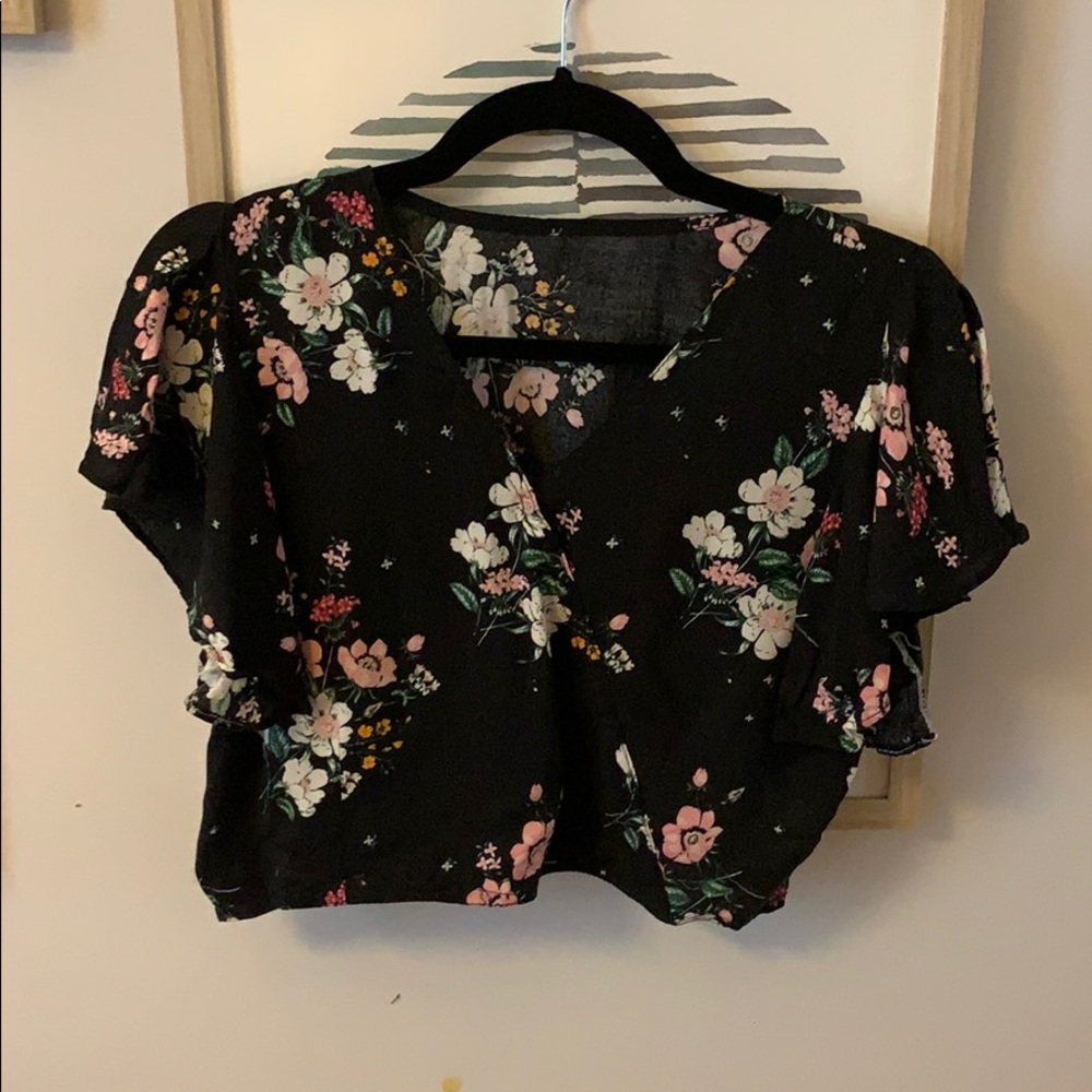 Black Floral Crop Top